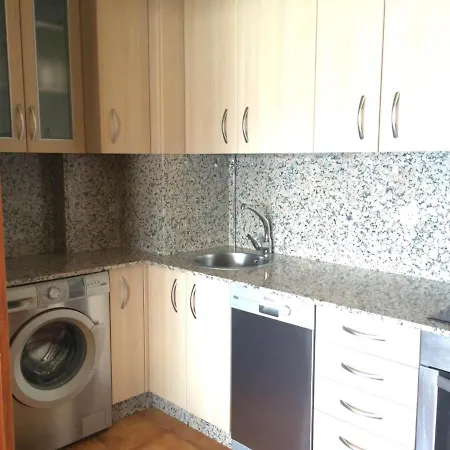 - 1 Bedroom With Sea Views - 0582