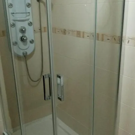 - 1 Bedroom With Sea Views - 0582 Apartment