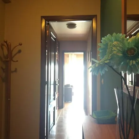 - 1 Bedroom With Sea Views - 0582 *